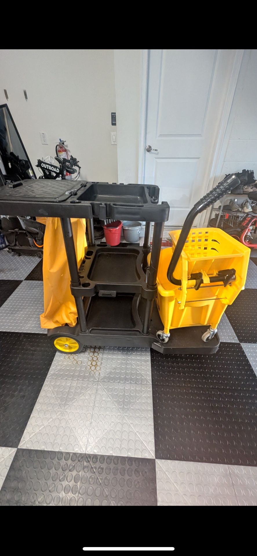 Cleaning Service Janitor Cart With Mop Bucket