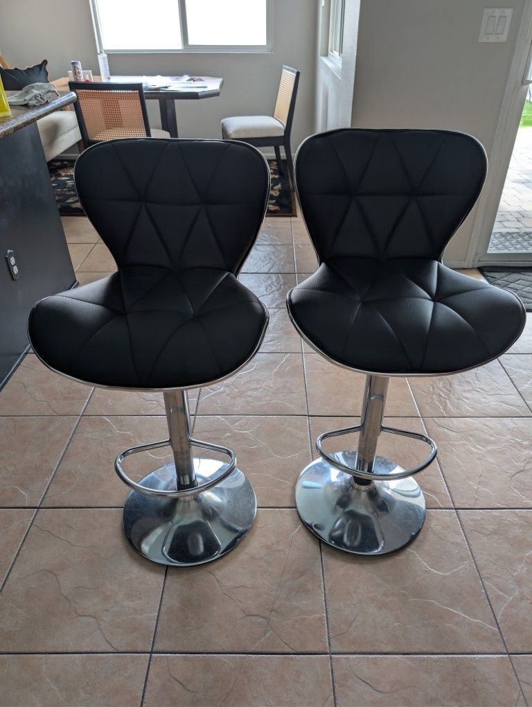 2 Used Black Leather Shell Back Adjustable Swivel Bar Stools 