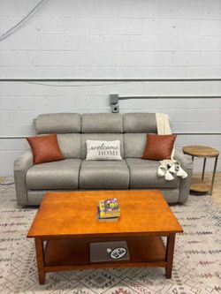 Waverly Power Sofa with Power Headrests