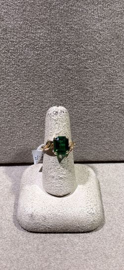 Gold fashion Ring