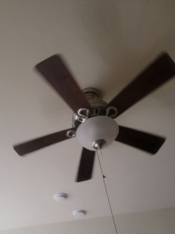 2 Ceiling fan