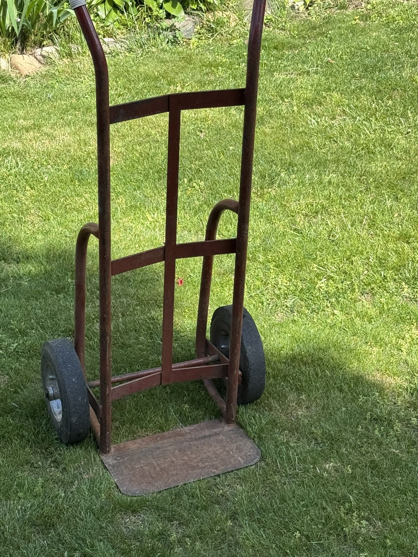 Heavy Duty Hand Truck