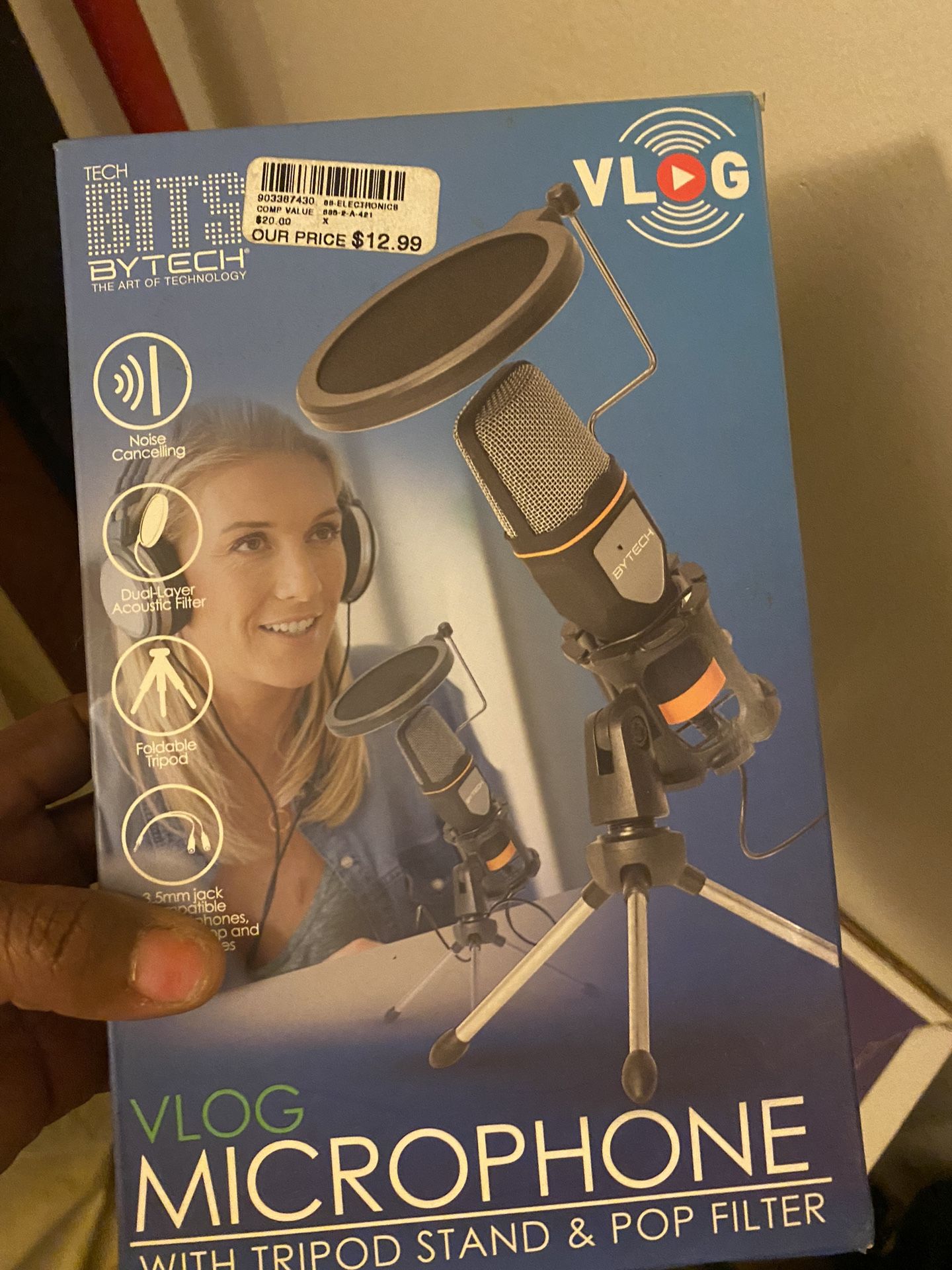 Microphone