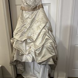 Oleg Cassini Collection Wedding Dress