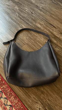 Portland Leather Bucket Bag