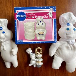 5-piece Vintage Pillsbury Doughboy Collectible Set