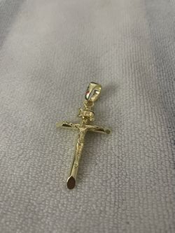 18k Gold Plated Crucifix Cross 