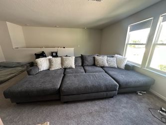 4 Pc Sectional