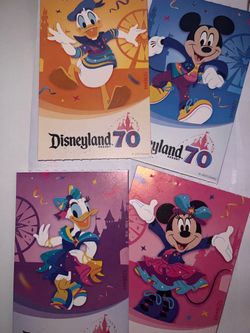 DISNEYLAND π’π π‘πΏπ₯€π¦(4) TICKETS ποΈ ποΈποΈποΈ ONE βοΈ PARK $600 PRICE IS FIRM