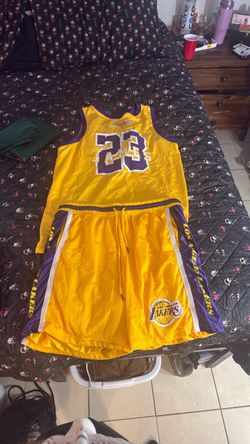 Lakers Lebron Jersey + Matching Set of Shorts