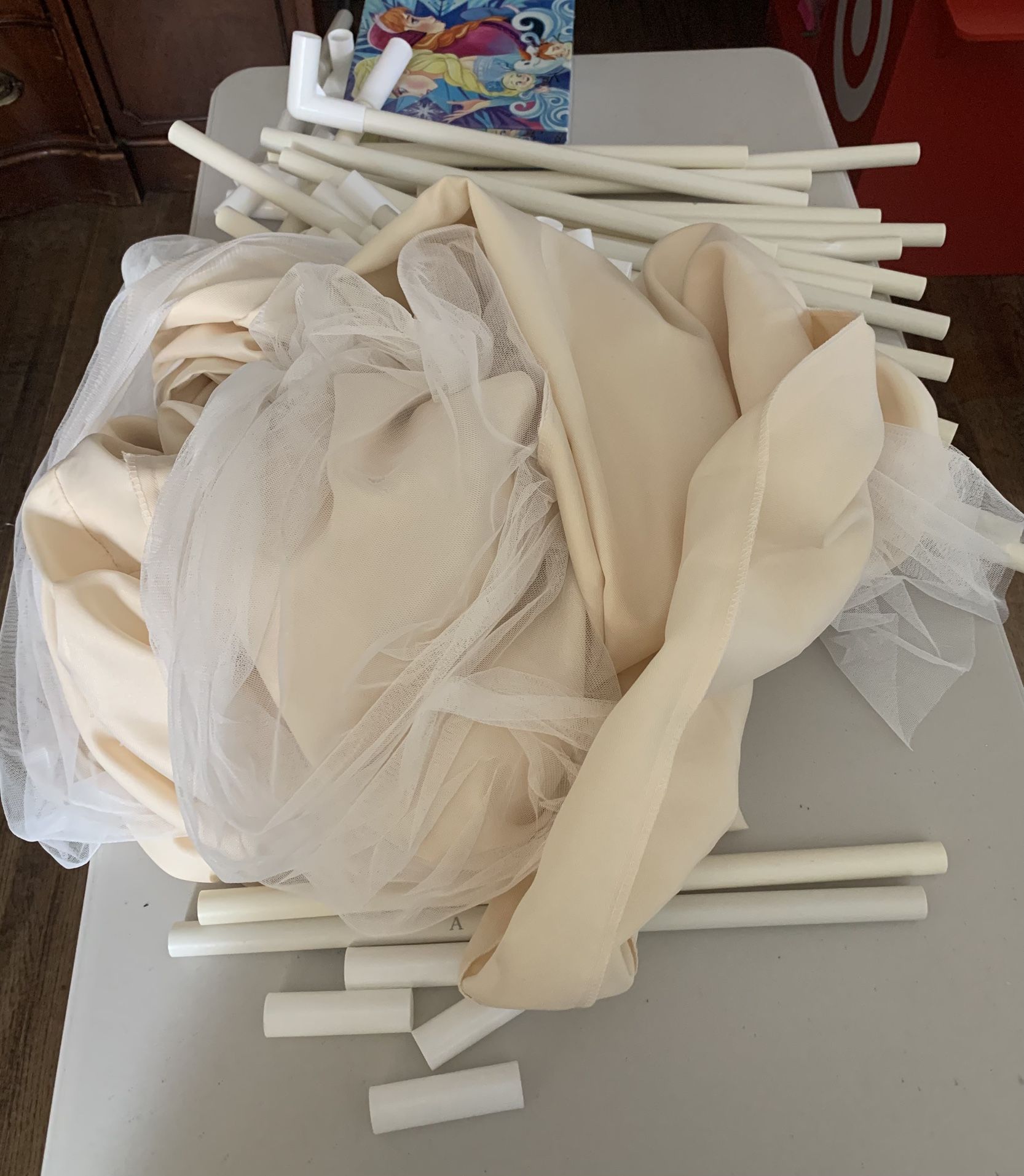 Large Canopy Cover For Full Size Bed.