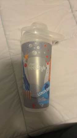 universal cup