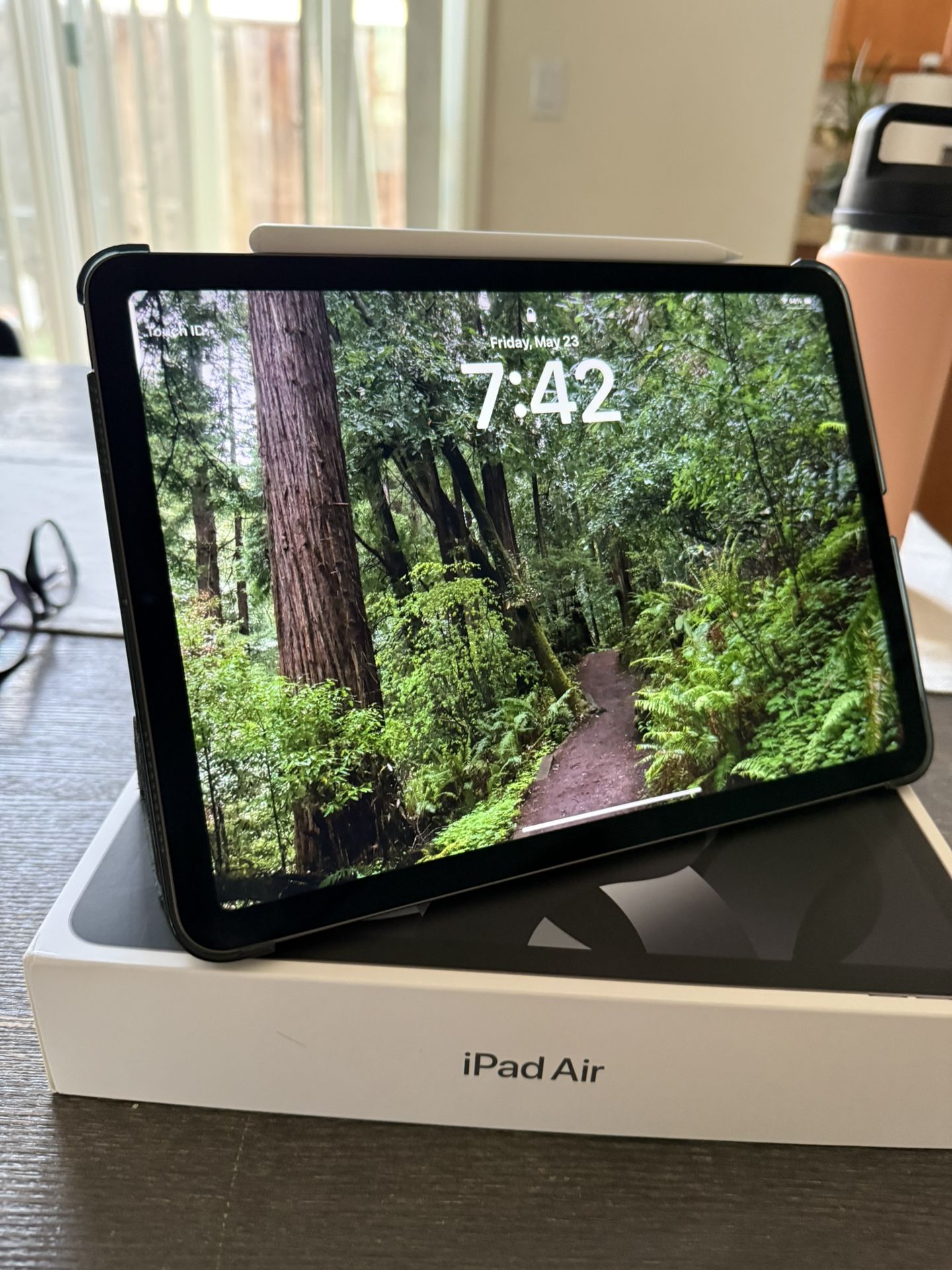 iPad Air 5th Generation 64 Gb