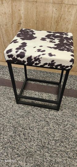 GIA 24 Inch Counter Height Square Backless Metal Stool 