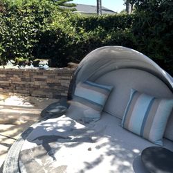Large Oval Outdoor Lounger - Super Comfy