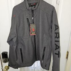 BRAND NEW WHITH TAGS ARIAT FR TEAM LOGO INSULATED WATERPROOF JACKET SIZE LARGE REGULAR 