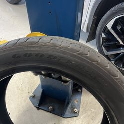 2 Goodyear Tires Size 285/45R22