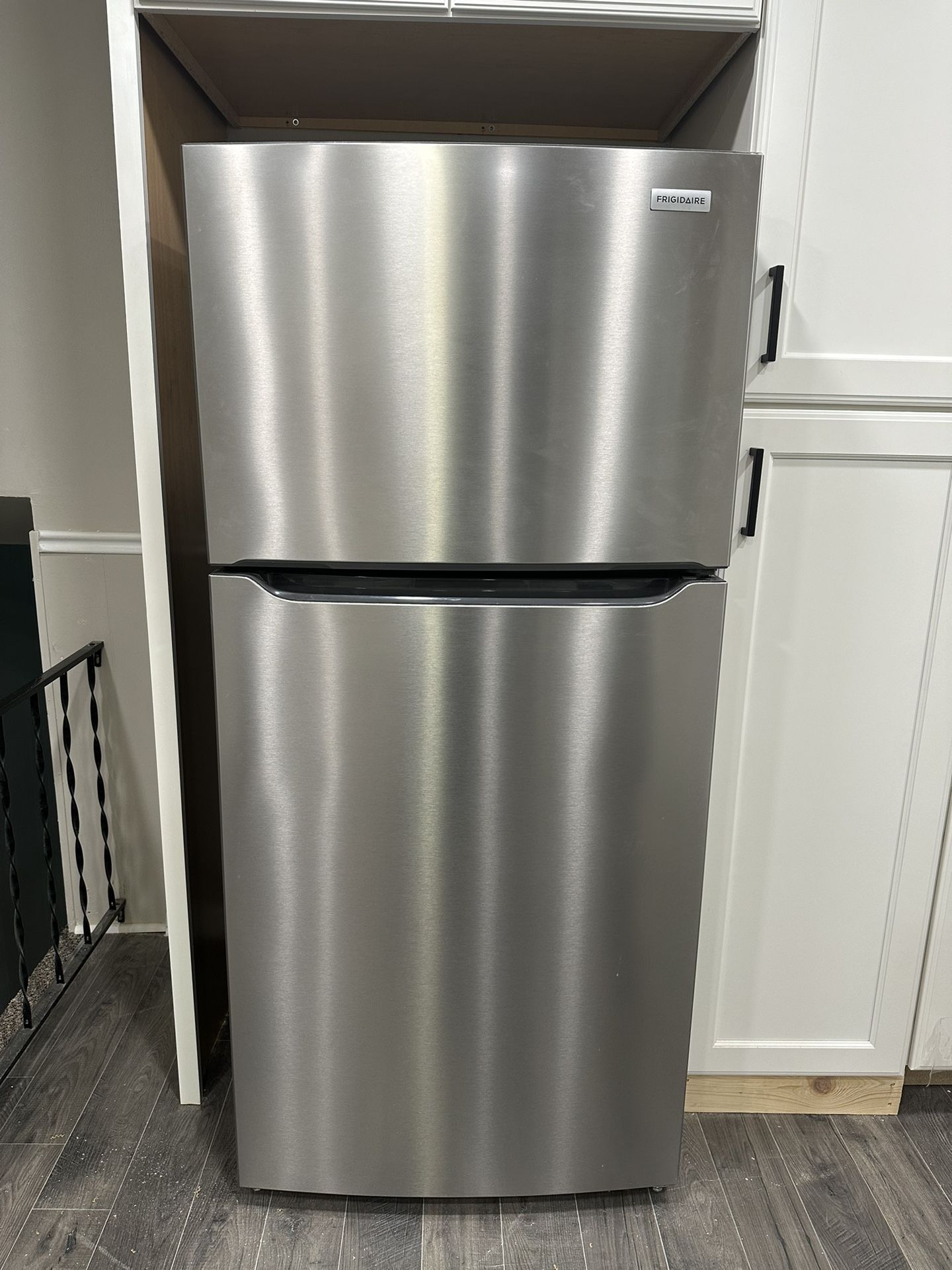 Frigidaire Refrigerator