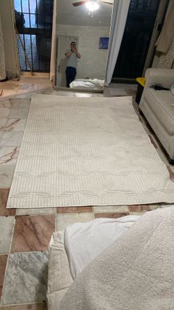 Rug
