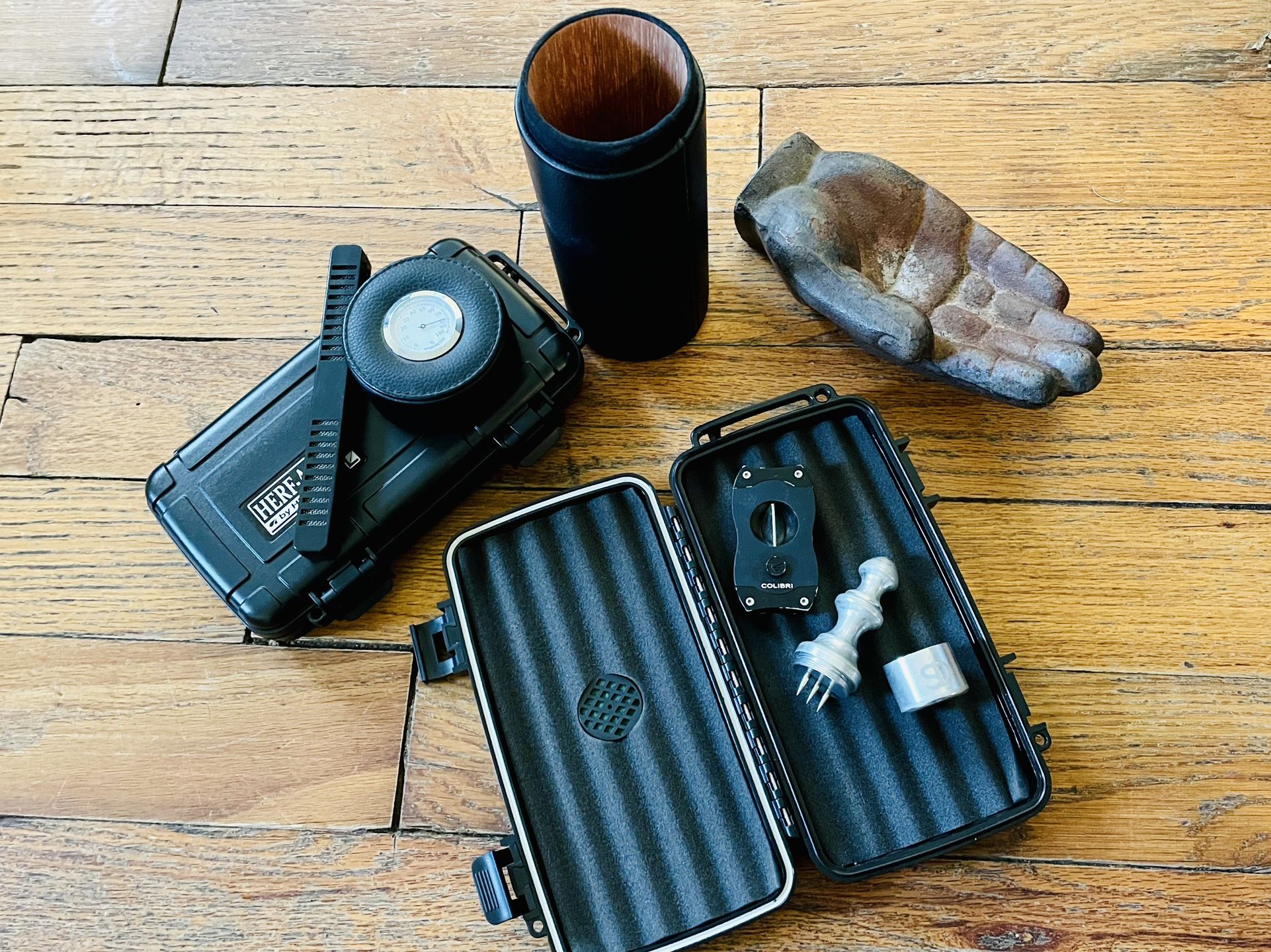 Colibri Cigar V-cutter, SD Cigar Punch, 3 Travel Humidor, And Cast Iron Hand Ash Tray 