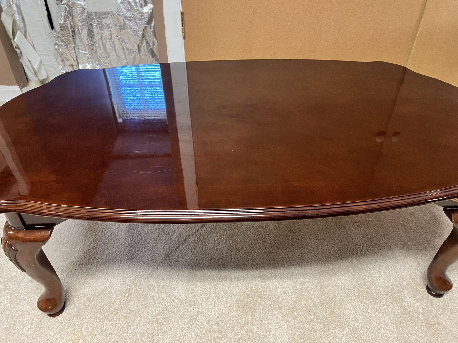 Queen Anne Cherry Finish Coffee Table 