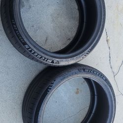 Michelin  Pilot Sport 4 S Mo1 A 265/35/21 
