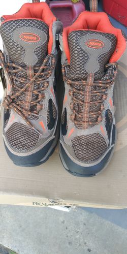 A,NEVADOS SHOES