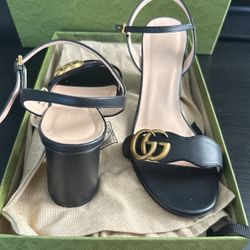 Gucci Shoes 