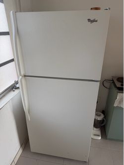 Fridge/Congelador (Whirlpool)