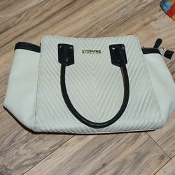 Kenneth Cole Reaction 
