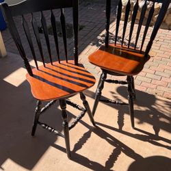 2 Stools For Bar Swiveling 