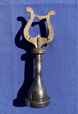 Vintage Brass Sheet Music Small 6” Stand Ornate Lyre Harp Shape Olds 3 Base