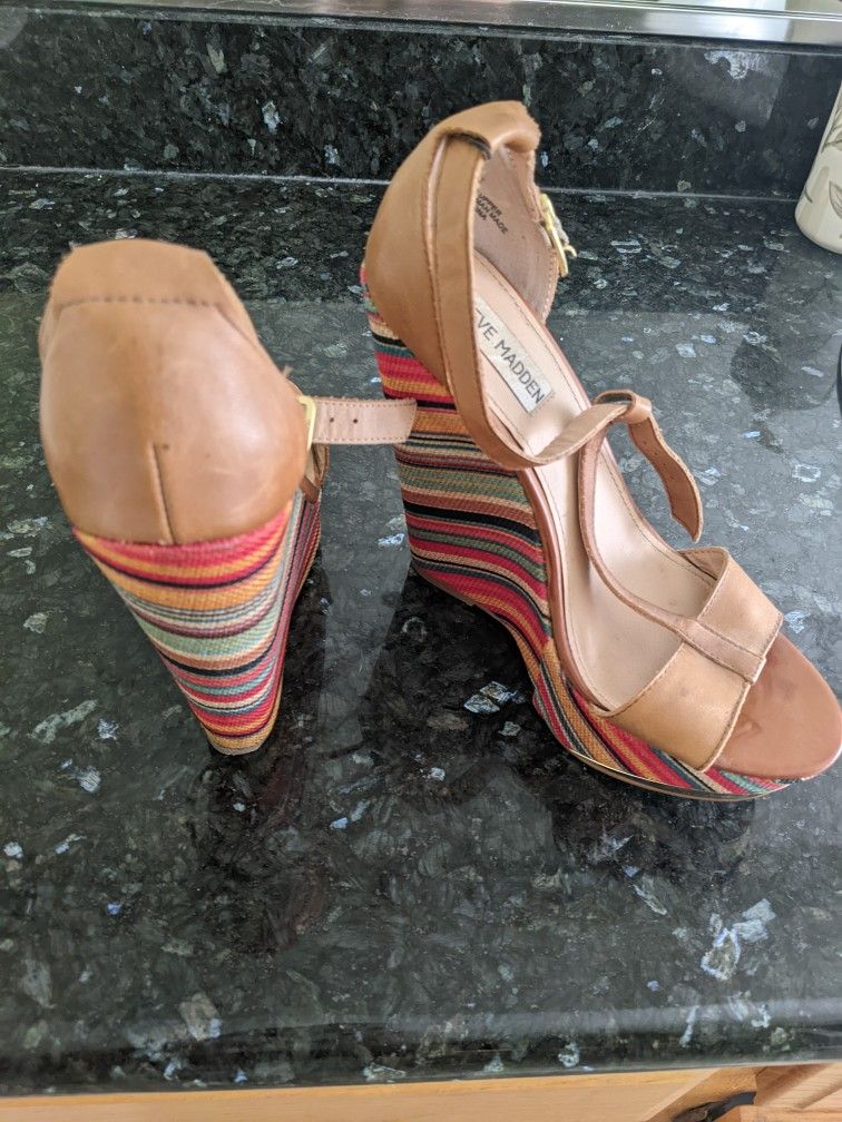 Steve Madden Wedges