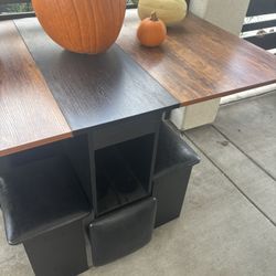 Table With Cushioned Stools 