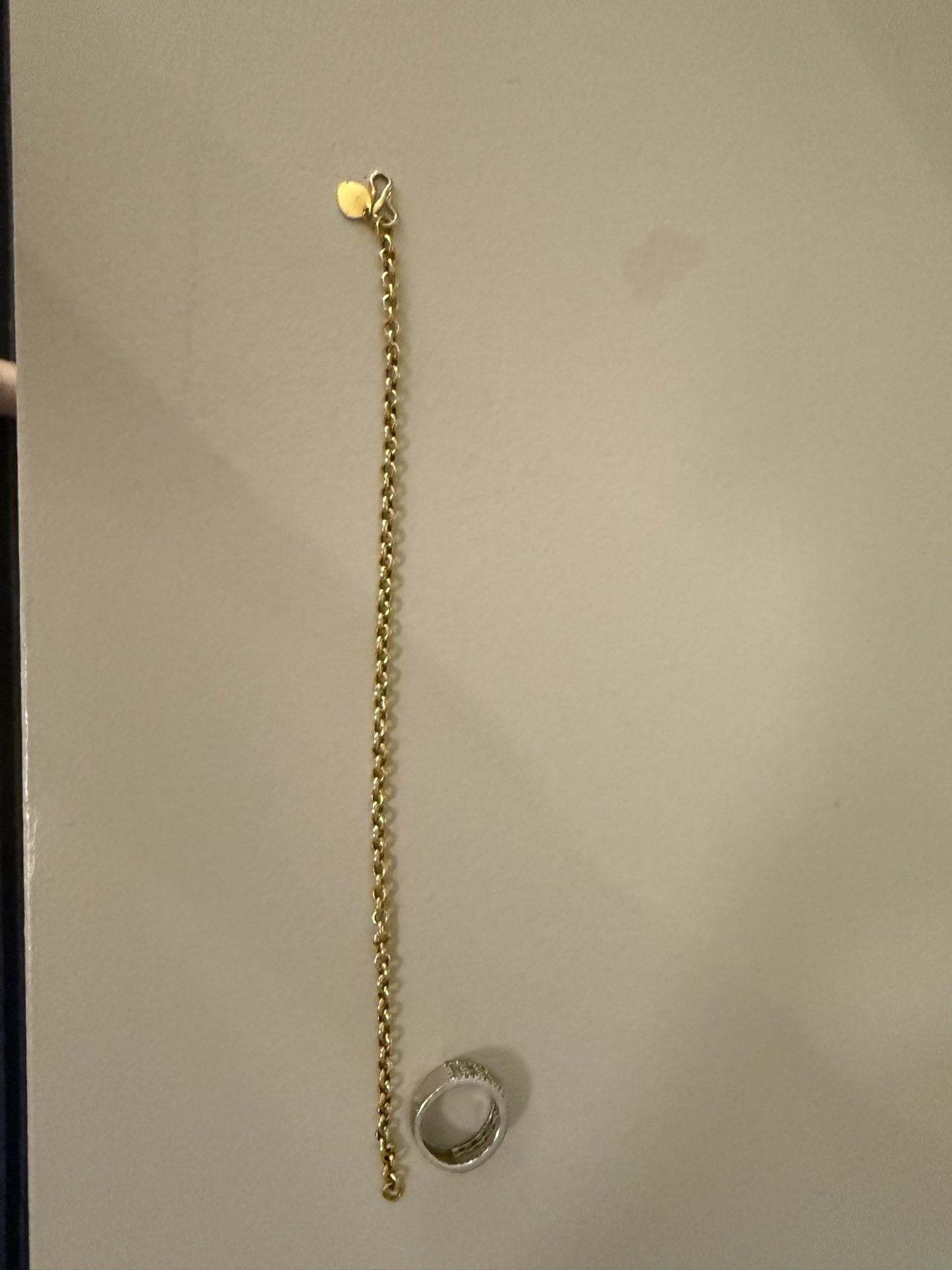 24k GOLD BRACELET 7.9 Grams