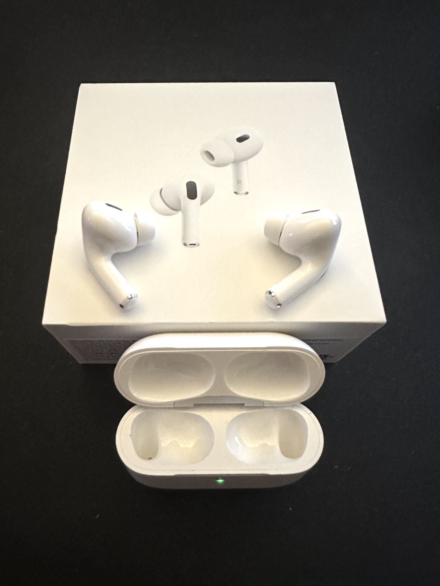 Apple AirPods Pro Gen 2