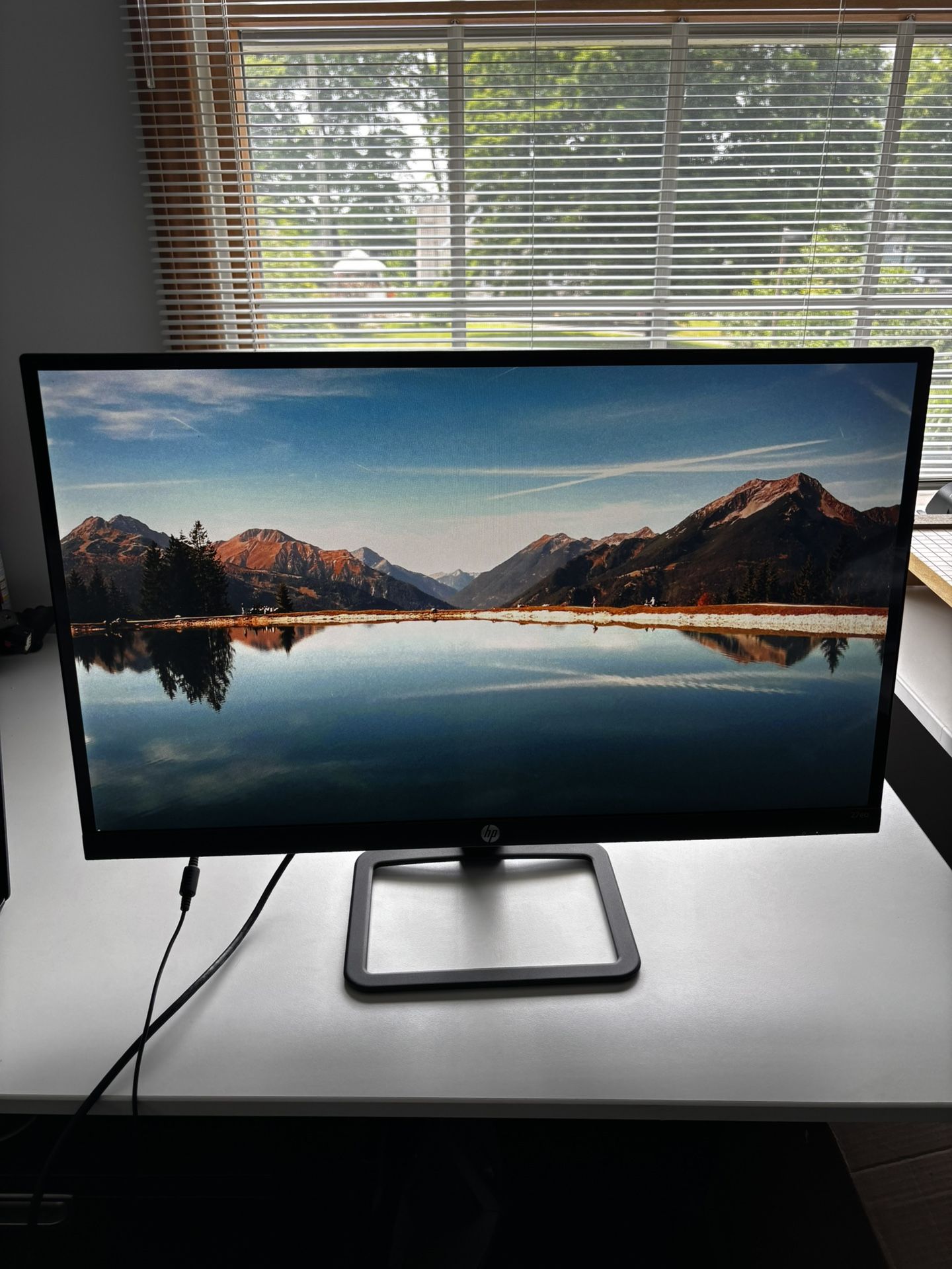 HP Laptop or Desktop Monitor With HDMI Cable And Power Adapter - HP 27eb 27-inch Display - Excellent Condition