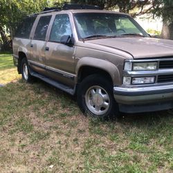 1995 Suburban 