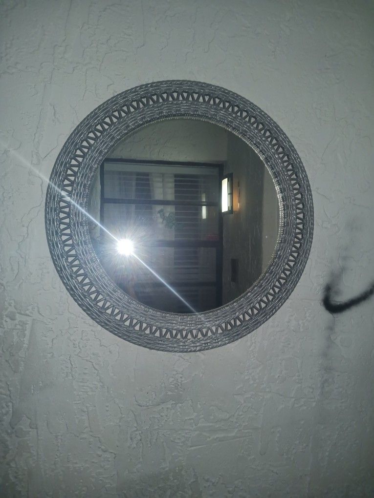 Decorative Round Mirror