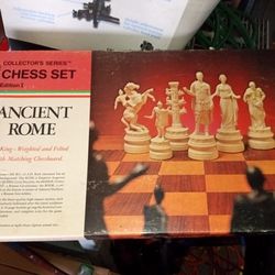 Ancient Rome Collectors Chess Set