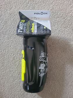 Fidlock 10th anniversary water bottle