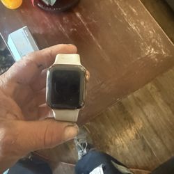 Apple Watch Series 5 40mm 