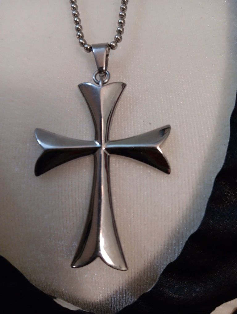 Shiny Silver Cross Necklace