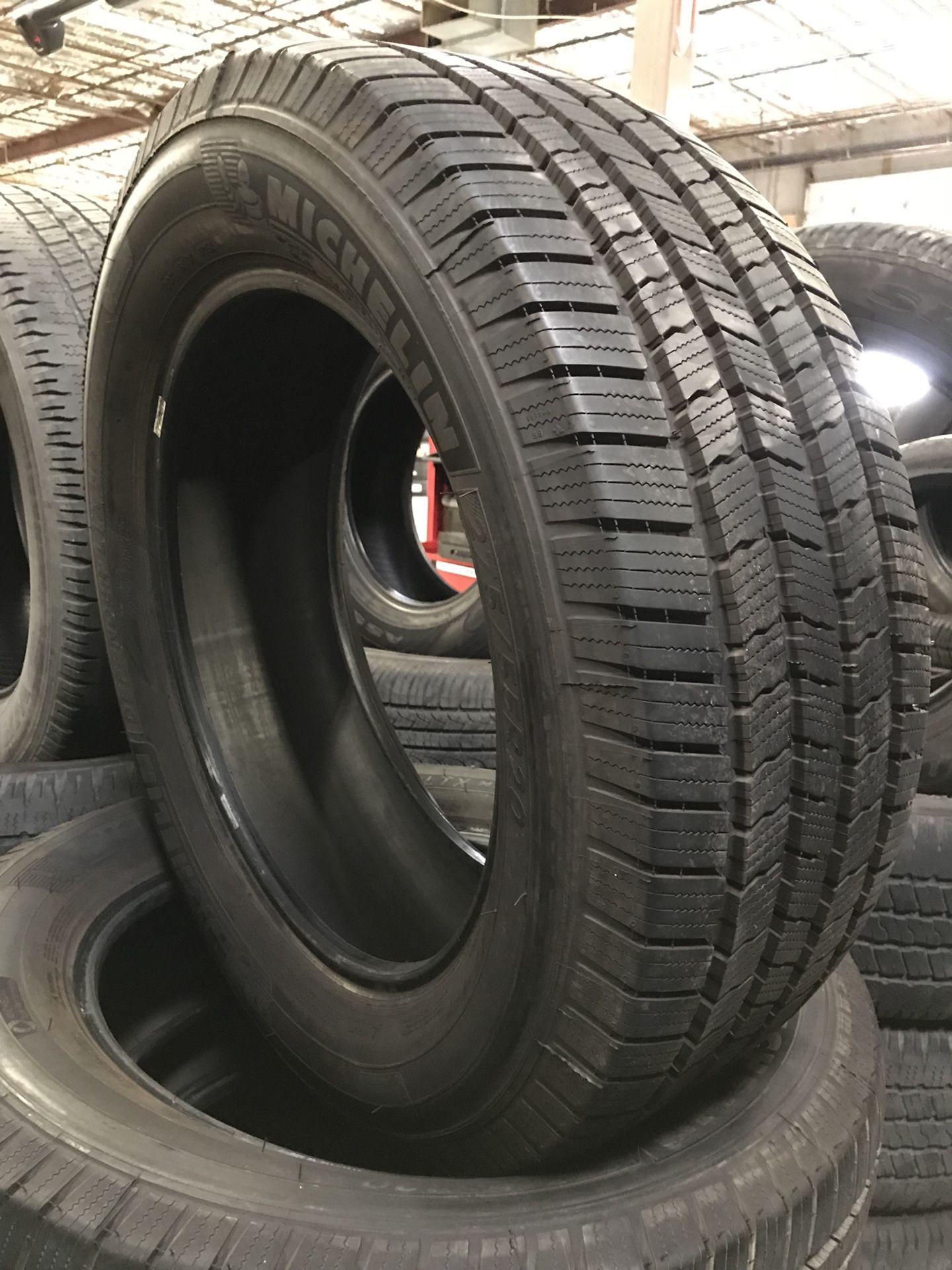 20” Inch Like New Michelin LTX 275/55R20 P2755520 27555R20 275/55-20 Tires With 99% Tread