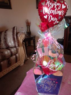 Gift basket