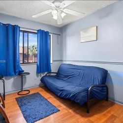 Queen Futon With Mattress And Steel Frame