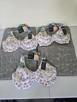 3 BRAND NEW BRAS 30 $ FOR ALL 3 SIZE 36 DDD