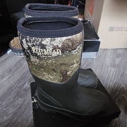 Red head Steel Shank Boots Youth Size 12 