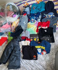 Boys clothes sizes 5-7 free with a purchase only
