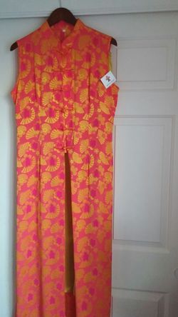 Silk Chinese costume never worn